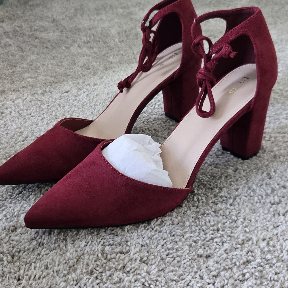 Elegant Burgundy Heels